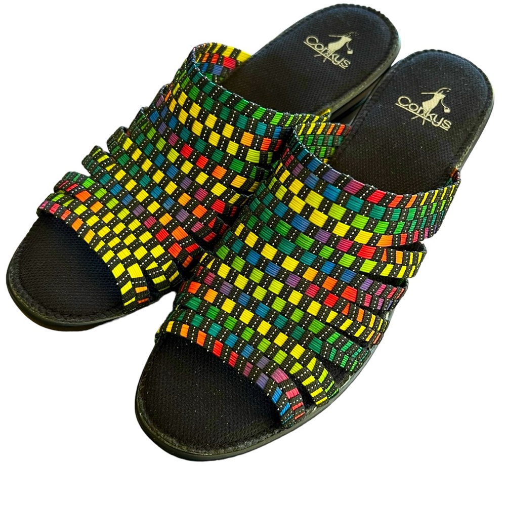 Corkys Rainbow Ribbon Woven Stretch Black Wedge Slip On Shoes Women's size 11